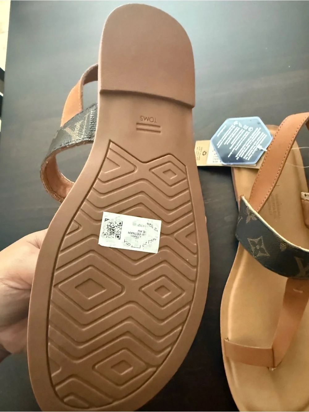 Boutique made Louis Vuitton Designer-Style T-Strap Sandals
